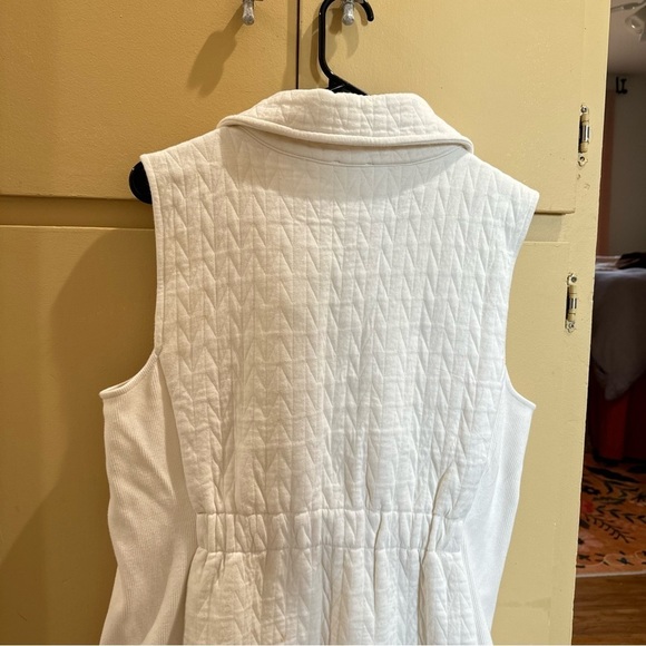 T by Talbots Womens Side Pockets Zip Up White Creamy Vest Size Large - Picture 4 of 10